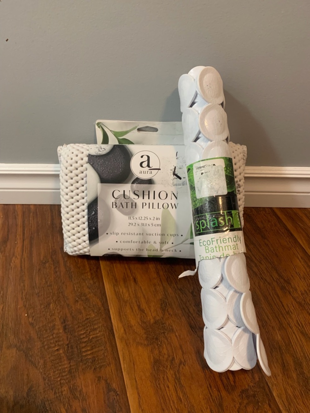 Bath Pillow & Bathmat